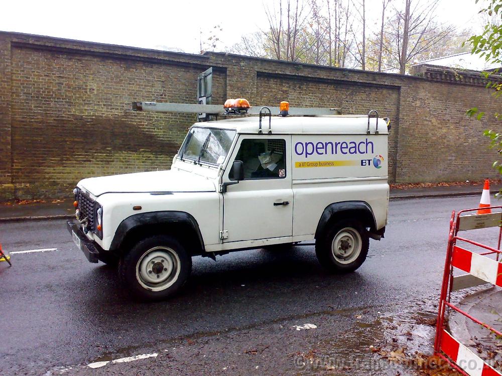 BT Openreach Land Rover Nr Farnham.jpg